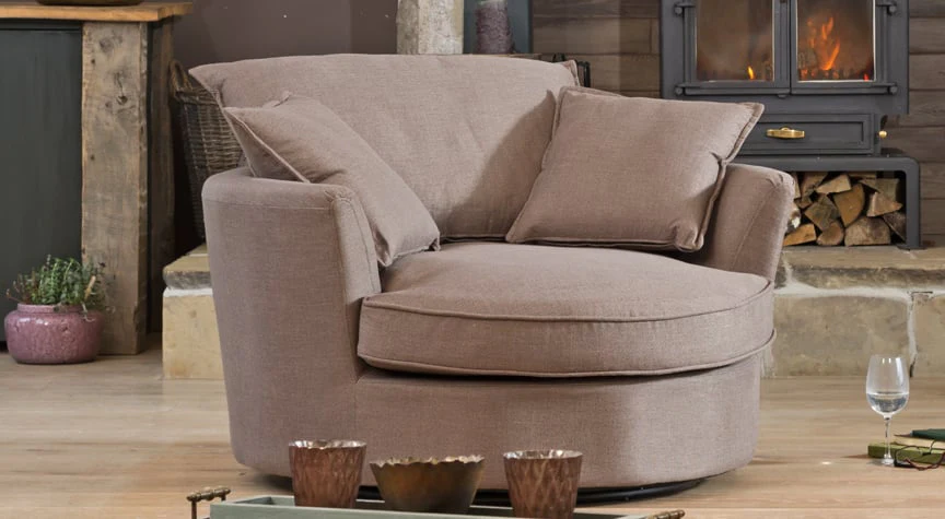 De Vere Cuddle Chair - Image 2